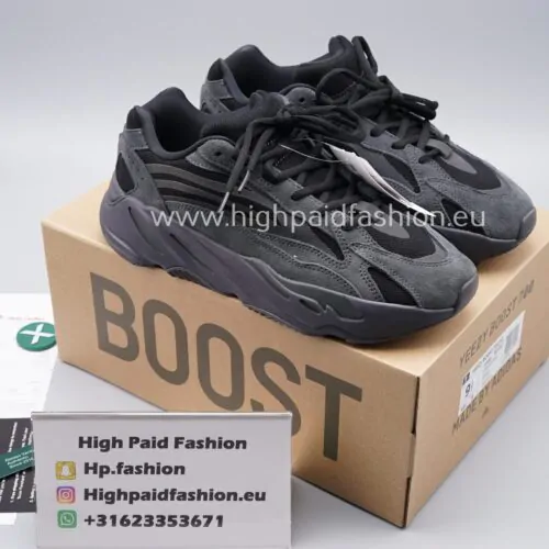 Yeezy Boost 700 V2 Vanta